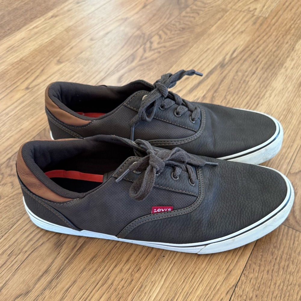 Levi's Brown Casual Sneakers
